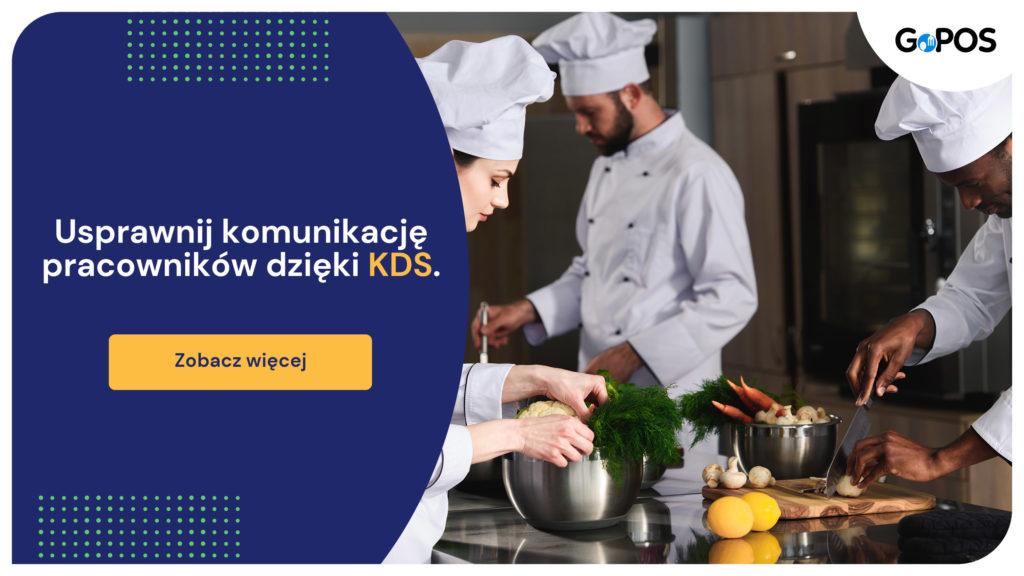 kucharze przygotowujący dania