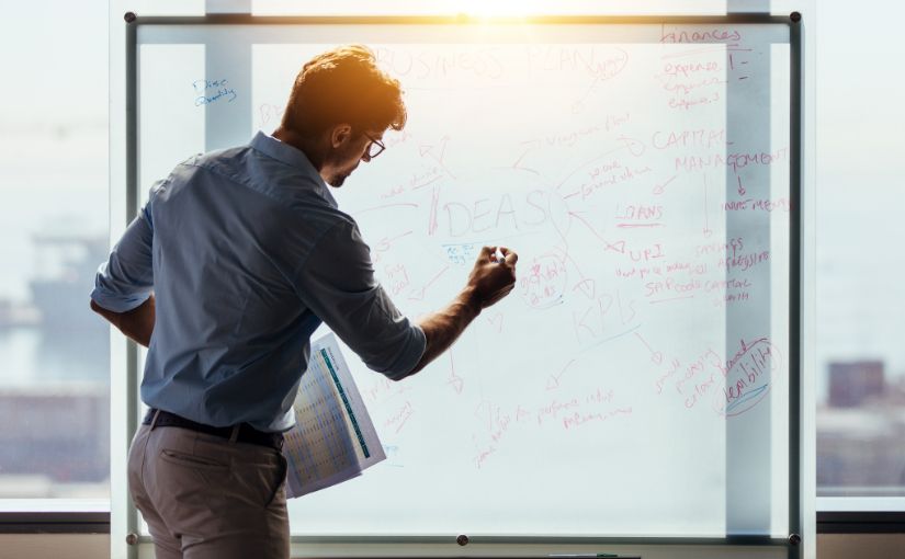 Pomysł na biznes 2026 – 10 sprawdzonych modeli w gastronomii i handlu