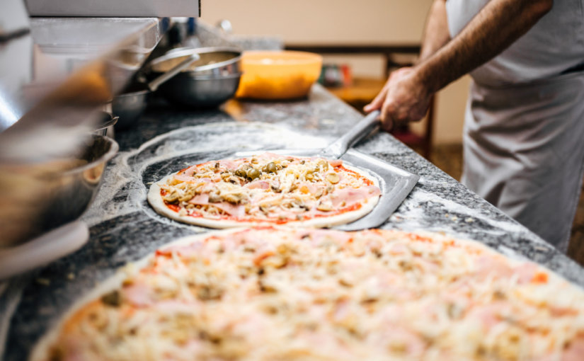 Wyposażenie pizzerii – kompletny poradnik dla nowych właścicieli